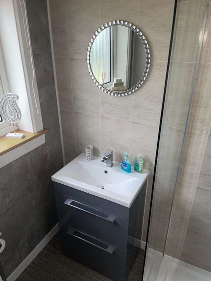Two Bed Bungalow With Garage And Hot Tub Apartment Терсо Екстериор снимка